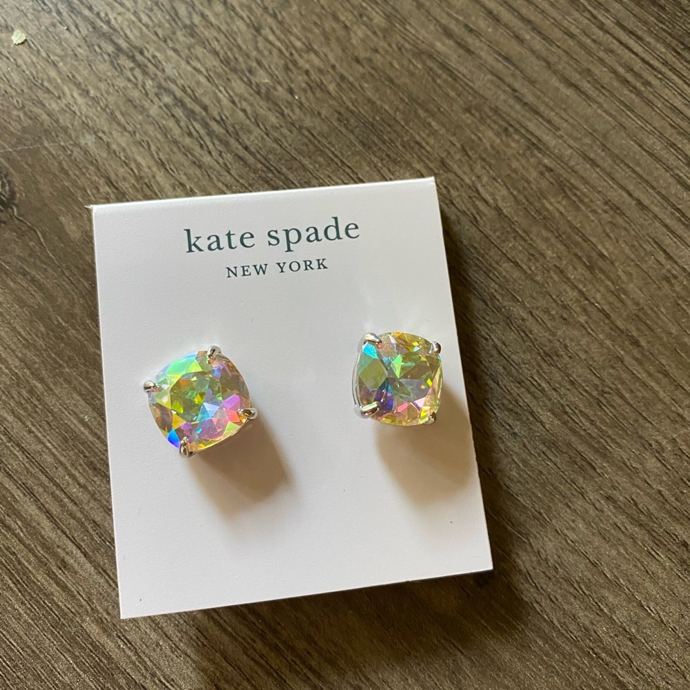 Kate spade stud earring